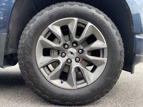 Used 2022 Chevrolet Silverado 1500 RST w/ All Star Edition Plus image 3