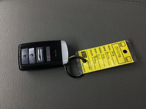 Used 2016 Acura MDX SH-AWD image 46