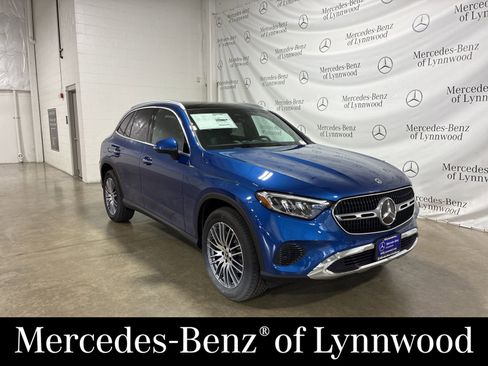 New 2026 Mercedes-Benz GLC 300 4MATIC image 1