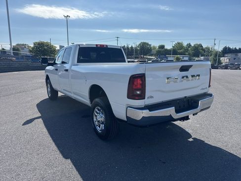 New 2026 RAM 2500 Tradesman AWD/4WD image 5