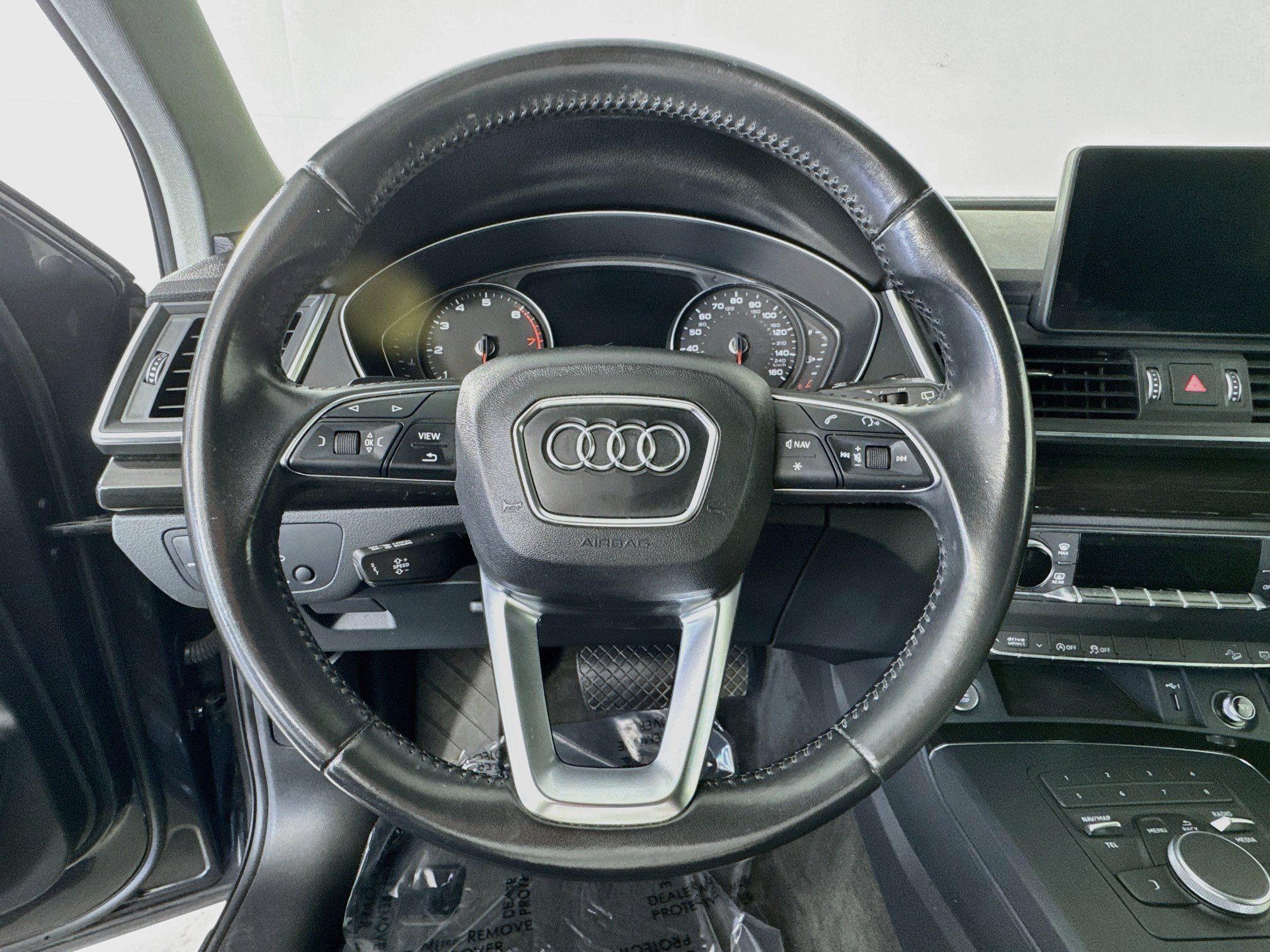 Used 2019 Audi Q5 2.0T Premium w/ Convenience Package AWD/4WD image 11