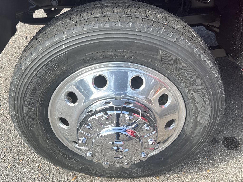 New 2026 RAM 4500 Tradesman w/ Chrome Appearance Group AWD/4WD image 9