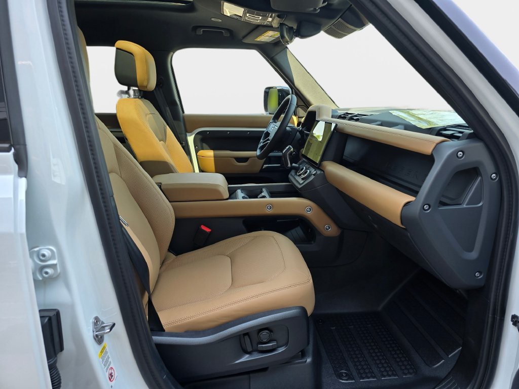 New 2026 Land Rover Defender 110 X-Dynamic SE AWD/4WD image 10