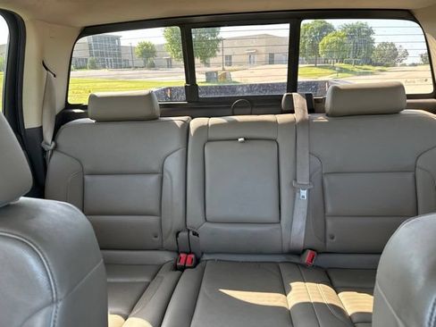 Used 2016 GMC Sierra 1500 SLT w/ SLT Premium Package AWD/4WD image 17