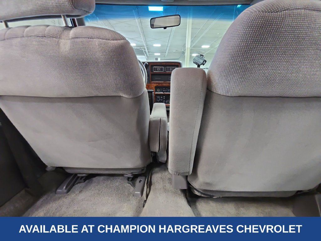 Used 1994 Chrysler LeBaron LE FWD image 29