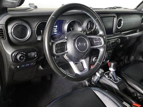 Used 2022 Jeep Wrangler Unlimited Rubicon 4xe image 23