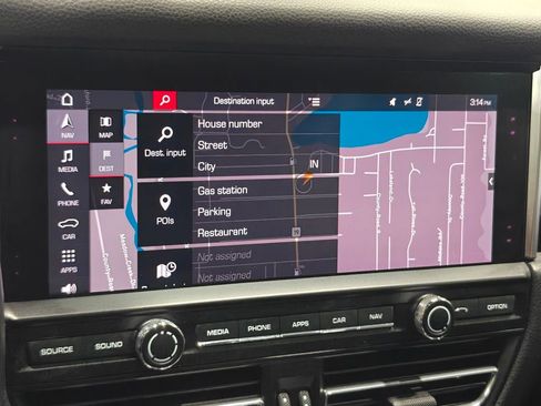 Used 2019 Porsche Macan AWD/4WD image 34