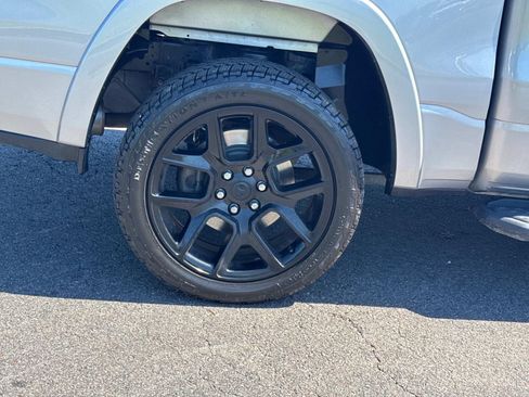 Used 2021 RAM 1500 Laramie AWD/4WD image 14