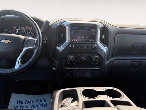 Used 2022 Chevrolet Silverado 2500 LT w/ Convenience Package AWD/4WD image 10