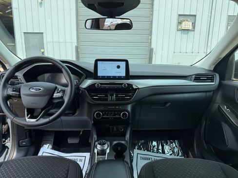 Used 2024 Ford Escape Active FWD image 22