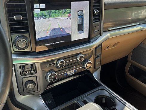 Used 2021 Ford F150 Lariat RWD image 10