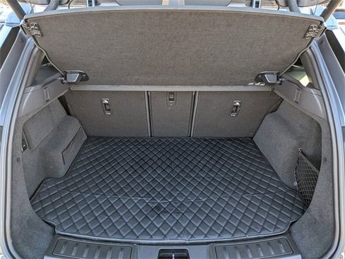 Used 2025 Land Rover Range Rover Evoque S image 13