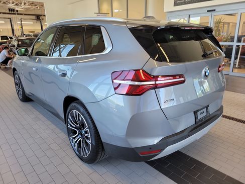 Used 2025 BMW X3 xDrive30i AWD/4WD image 7