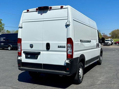 Used 2023 RAM ProMaster 2500 FWD image 6