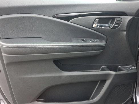 Used 2019 Honda Pilot Elite image 15