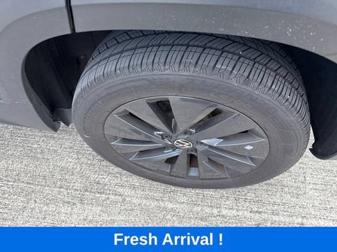 Used 2024 Volkswagen Taos S FWD image 20