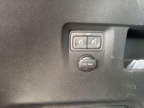 Used 2022 Kia Telluride EX FWD image 19