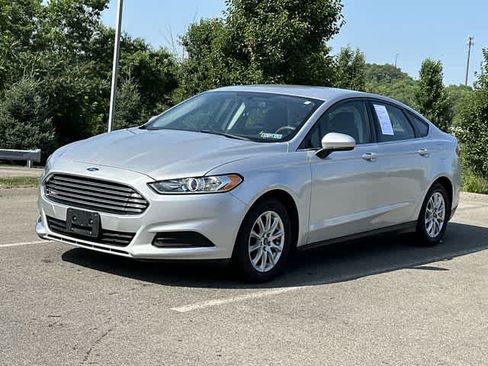 Used 2016 Ford Fusion S FWD image 1