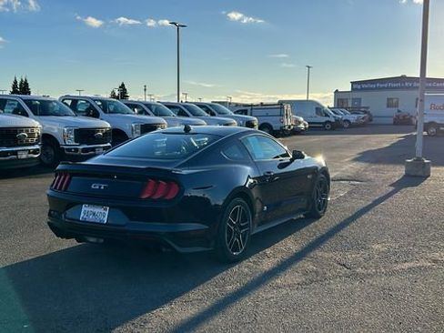 Certified 2021 Ford Mustang GT image 3