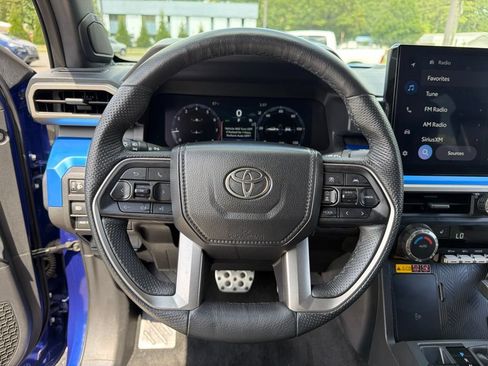 Certified 2025 Toyota Tacoma TRD Sport w/ TRD Sport Upgrade Package AWD/4WD image 16