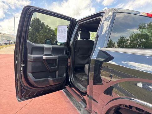 Used 2016 Ford F150 XLT w/ Equipment Group 301A Mid AWD/4WD image 19