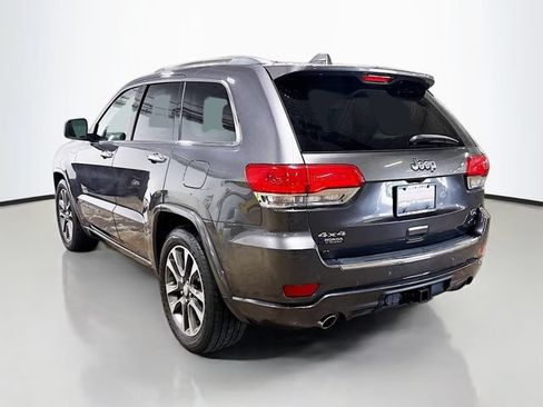 Used 2018 Jeep Grand Cherokee Overland AWD/4WD image 7