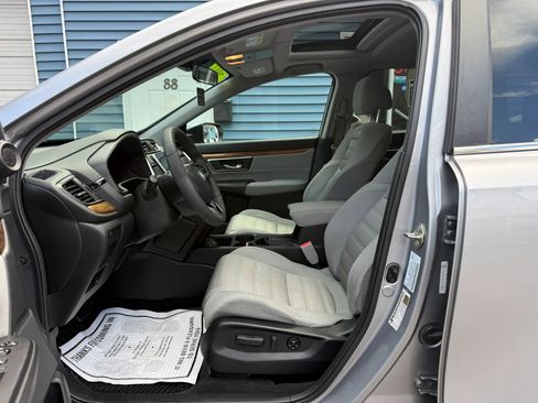 Used 2017 Honda CR-V EX image 10
