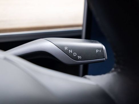 Used 2022 Tesla Model 3 Long Range AWD/4WD image 21