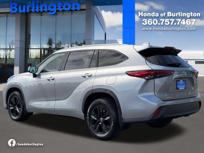 Used 2023 Toyota Highlander XLE