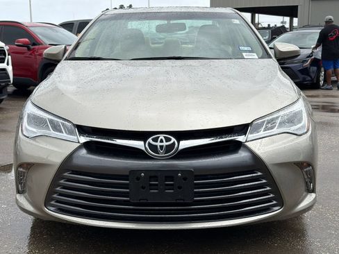 Used 2015 Toyota Camry XLE FWD image 5