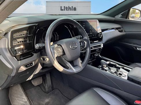 Used 2024 Lexus RX 350 image 2