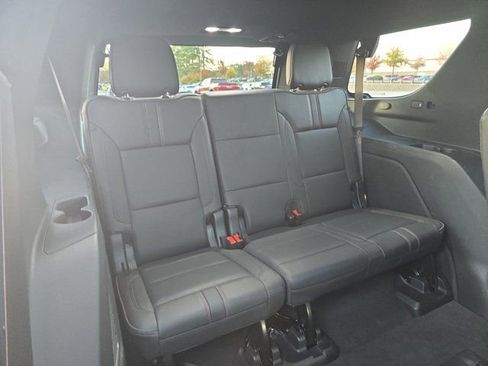 Used 2022 Chevrolet Tahoe RST w/ Luxury Package image 12