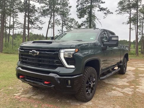 New 2026 Chevrolet Silverado 2500 LT w/ Trail Boss Package AWD/4WD image 8