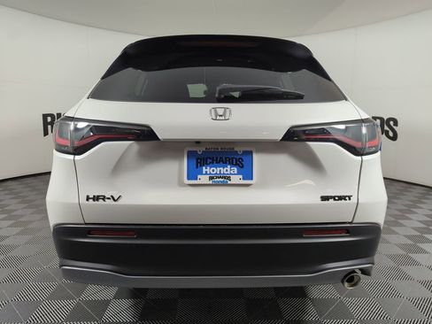Certified 2026 Honda HR-V Sport image 5