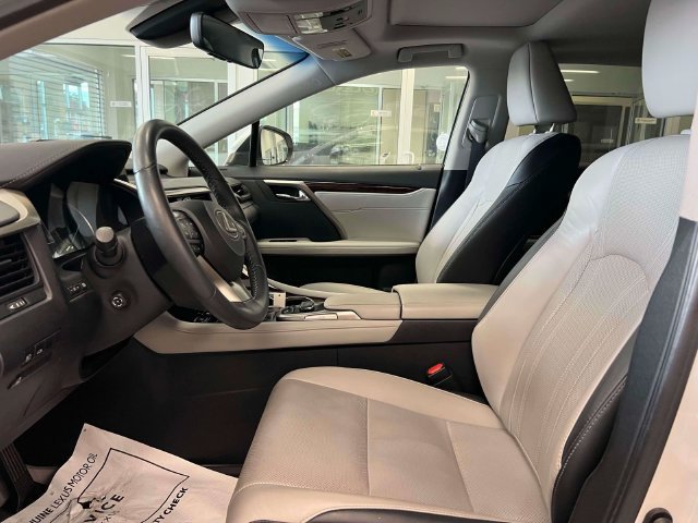 Used 2019 Lexus RX 350 AWD w/ Navigation Package image 9
