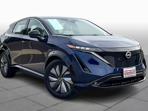 Used 2023 Nissan Ariya FWD image 2