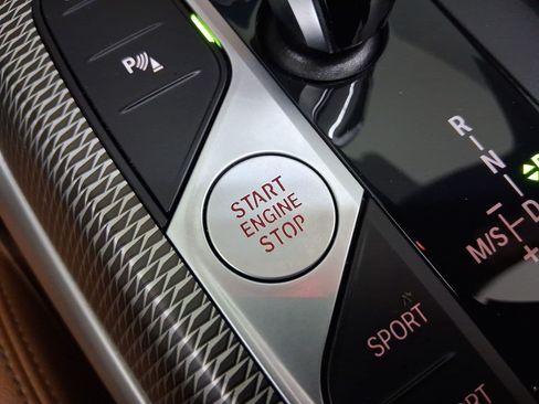 Used 2023 BMW M440i Convertible w/ Shadowloine Package RWD image 18