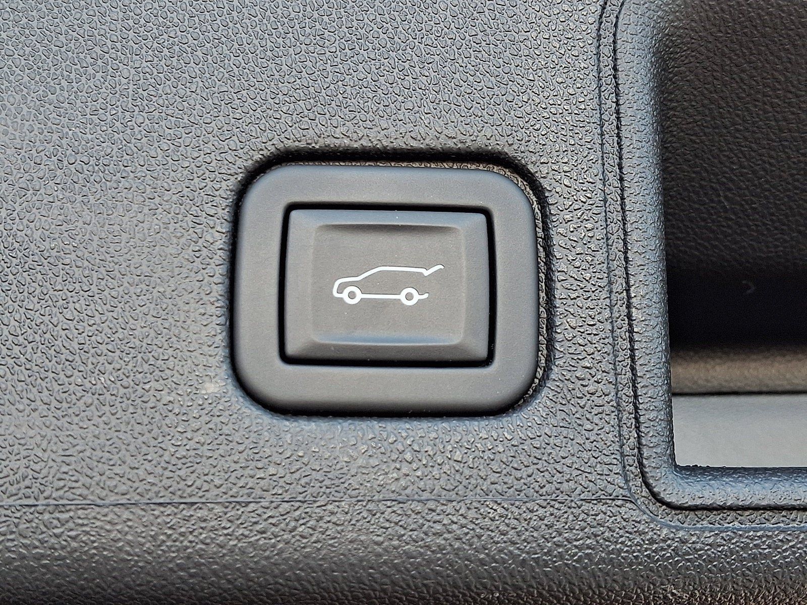 Used 2023 GMC Terrain SLE w/ Driver Convenience Package AWD/4WD image 30
