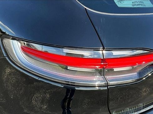 Used 2024 Porsche Macan image 23