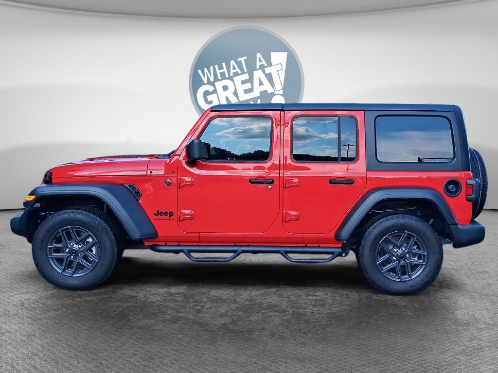 Used 2024 Jeep Wrangler Unlimited Sport AWD/4WD image 9