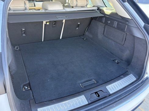 Used 2021 Land Rover Range Rover Velar S image 33