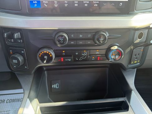 Used 2023 Ford F250 XLT w/ XLT Premium Package AWD/4WD image 24