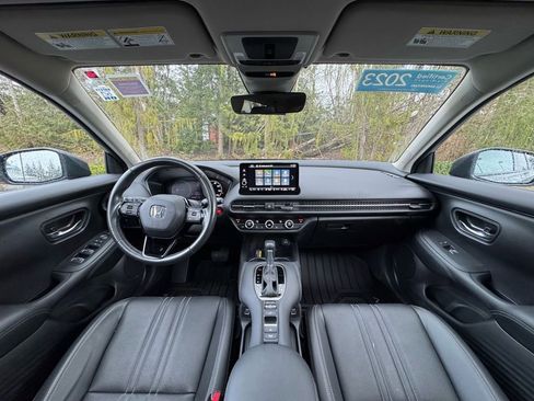 Certified 2023 Honda HR-V EX-L image 2