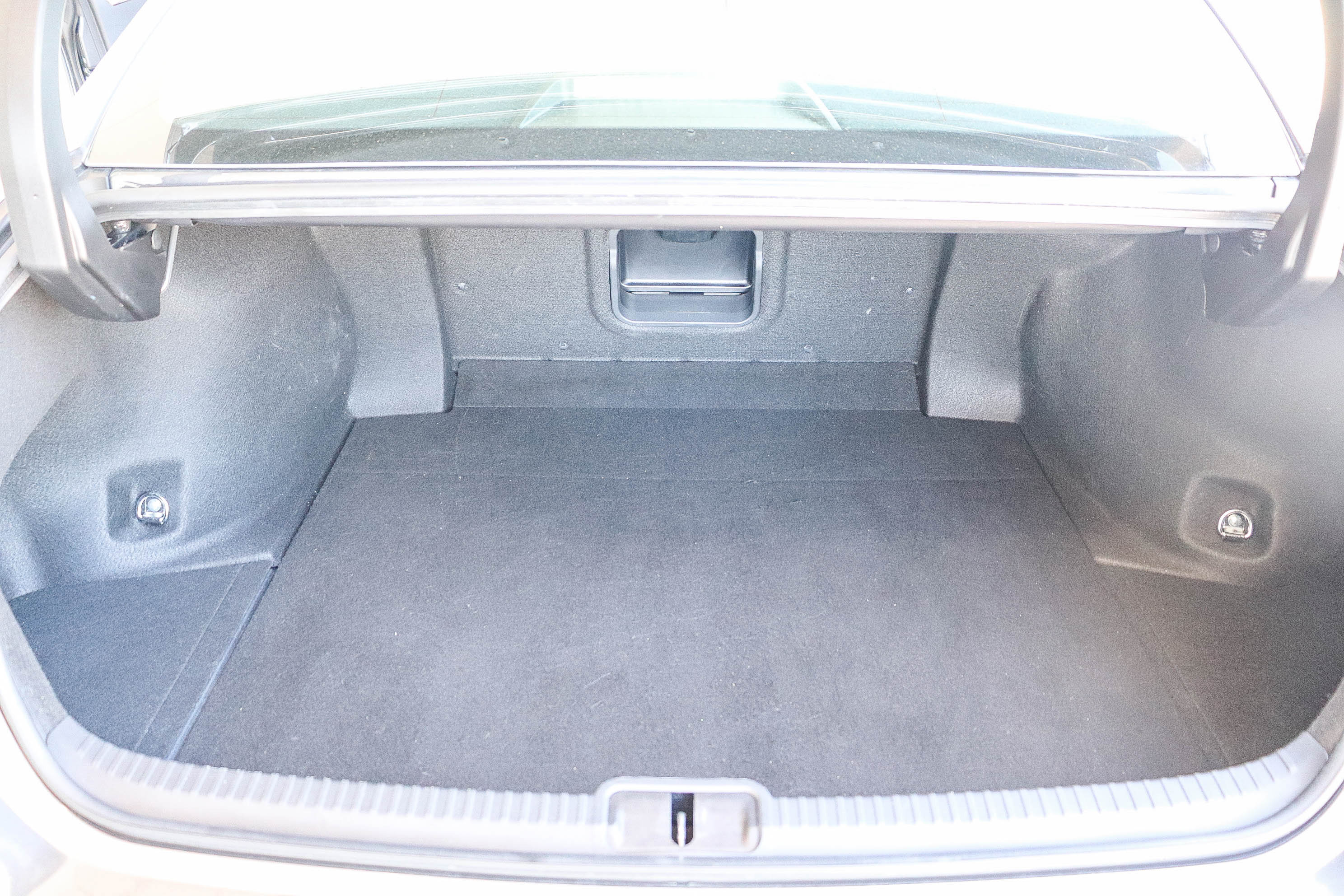 Used 2024 Lexus ES 300h w/ Premium Package FWD image 31