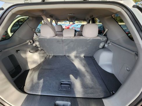 Used 2009 Kia Sorento LX image 10