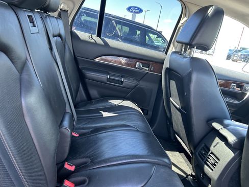 Used 2011 Lincoln MKX AWD w/ 102A Rapid Spec Order Code image 11