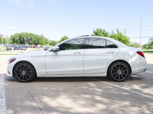 Used 2019 Mercedes-Benz C 300 Sedan image 4