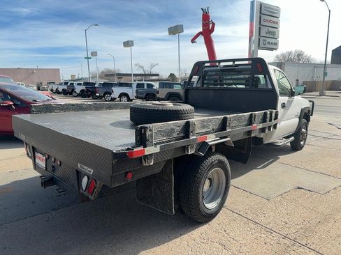 Used 2002 Chevrolet Silverado 3500 LS w/ Off-Road Skid Plate Pkg image 6