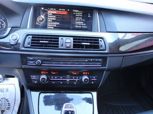 Used 2016 BMW 528i Sedan RWD image 21