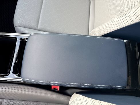 New 2026 Volkswagen ID.4 Pro S RWD image 23